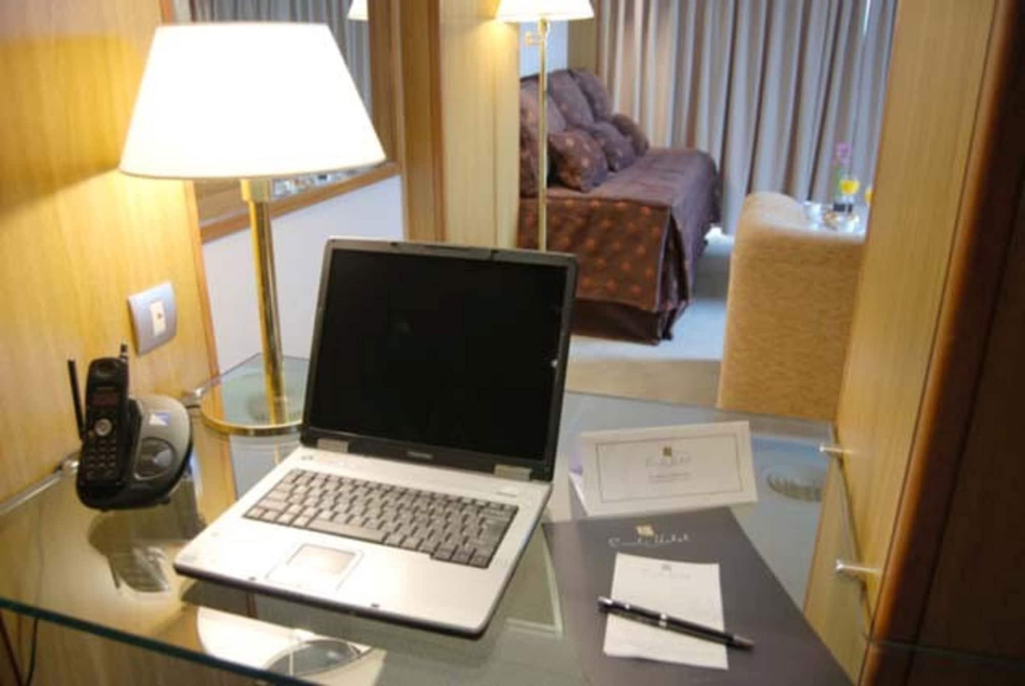 โรงแรมคอนเต บัวโนสไอเรส ภายนอก รูปภาพ